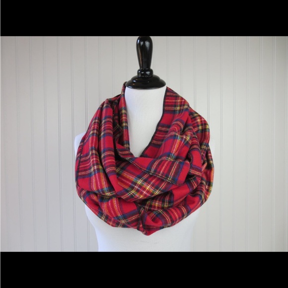 Tartan plaid infinity scarf - Picture 1 of 5